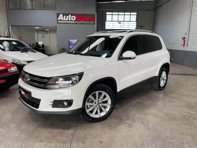 VOLKSWAGEN - TIGUAN - 2013/2013 - Branca - R$ 79.990,00