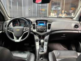 CHEVROLET - CRUZE - 2012/2013 - Branca - R$ 67.990,00