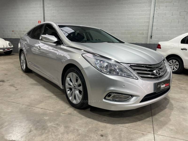 HYUNDAI - AZERA - 2012/2013 - Prata - R$ 73.990,00