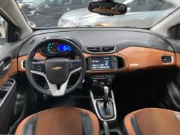 CHEVROLET - ONIX - 2018/2018 - Branca - R$ 69.990,00