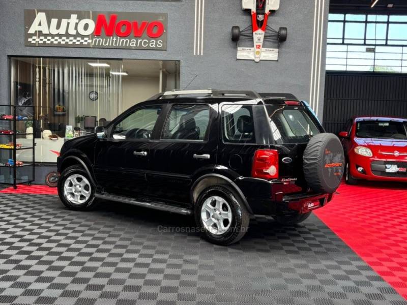 FORD - ECOSPORT - 2011/2012 - Preta - R$ 44.990,00