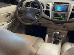 TOYOTA - HILUX SW4 - 2008/2008 - Preta - R$ 113.990,00