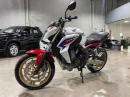 HONDA - CB 650 - 2015/2015 - Branca - R$ 42.990,00