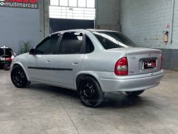 CHEVROLET - CORSA - 2004/2004 - Prata - R$ 17.990,00