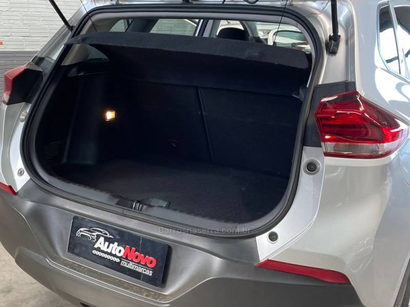 CHEVROLET - TRACKER - 2021/2021 - Prata - R$ 94.990,00