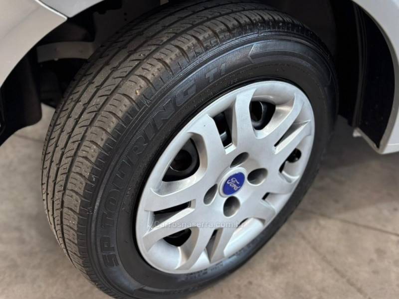 FORD - FIESTA - 2011/2011 - Prata - R$ 39.990,00