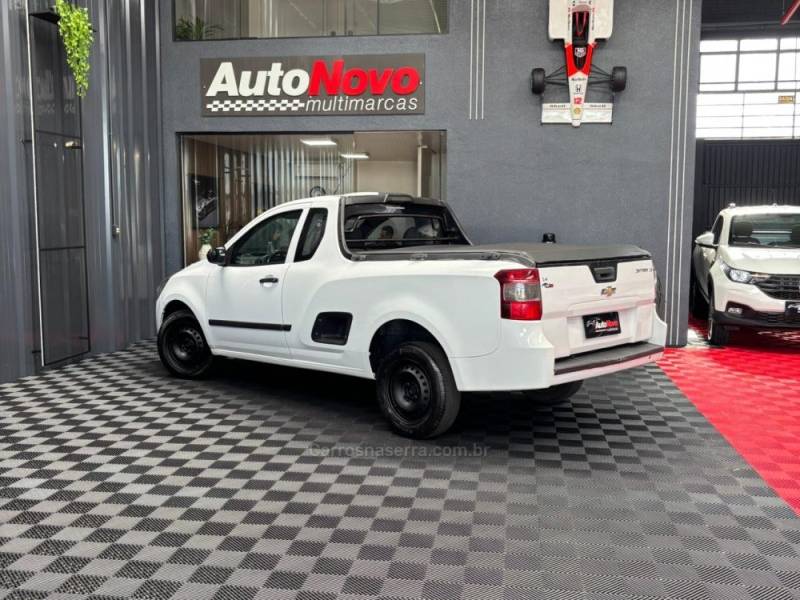 CHEVROLET - MONTANA - 2013/2013 - Branca - R$ 41.990,00