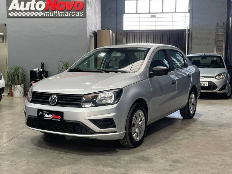 VOLKSWAGEN - VOYAGE - 2021/2022 - Prata - R$ 57.990,00