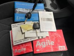 CHEVROLET - AGILE - 2010/2011 - Branca - R$ 38.990,00