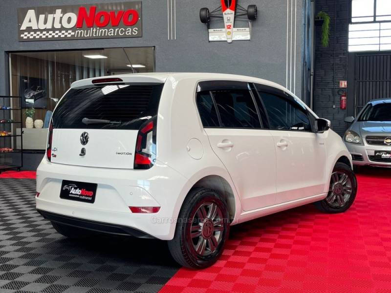 VOLKSWAGEN - UP - 2018/2019 - Branca - R$ 59.990,00