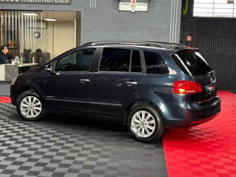VOLKSWAGEN - SPACEFOX - 2011/2011 - Azul - R$ 40.990,00
