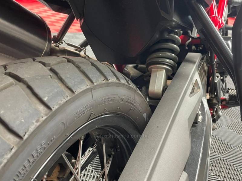 BMW - F 800 - 2017/2017 - Cinza - R$ 47.990,00