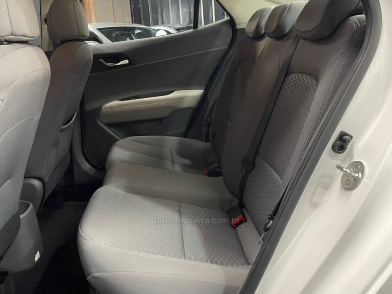 HYUNDAI - HB20S - 2020/2020 - Branca - R$ 78.990,00