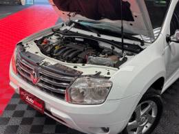 RENAULT - DUSTER - 2015/2015 - Branca - R$ 57.990,00