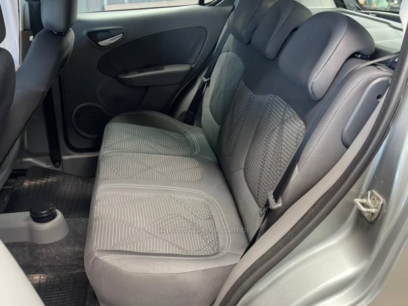 FIAT - PALIO - 2012/2012 - Cinza - R$ 38.990,00