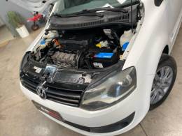 VOLKSWAGEN - FOX - 2013/2013 - Branca - R$ 37.990,00