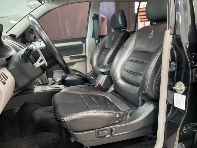 MITSUBISHI - PAJERO DAKAR - 2015/2015 - Preta - R$ 121.990,00