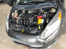 FORD - FIESTA - 2015/2015 - Cinza - R$ 45.990,00
