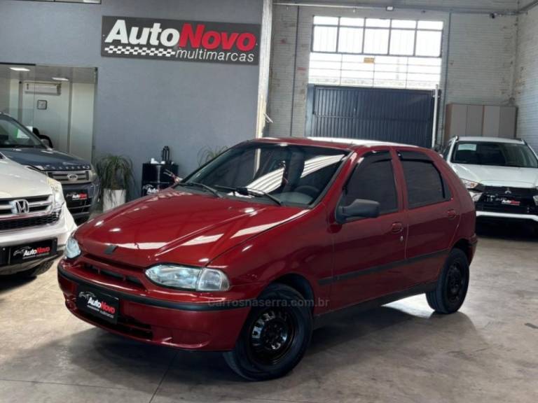 FIAT - PALIO - 1996/1997 - Vermelha - R$ 11.990,00