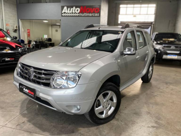 RENAULT - DUSTER - 2012/2013 - Prata - Sob Consulta