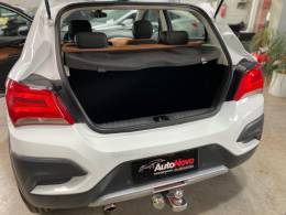 CHEVROLET - ONIX - 2018/2018 - Branca - R$ 69.990,00