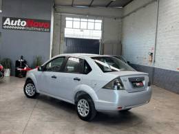 FORD - FIESTA - 2011/2011 - Prata - R$ 39.990,00