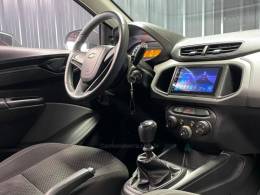 CHEVROLET - ONIX - 2018/2019 - Branca - R$ 55.990,00