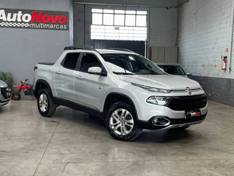 FIAT - TORO - 2018/2019 - Prata - R$ 99.990,00