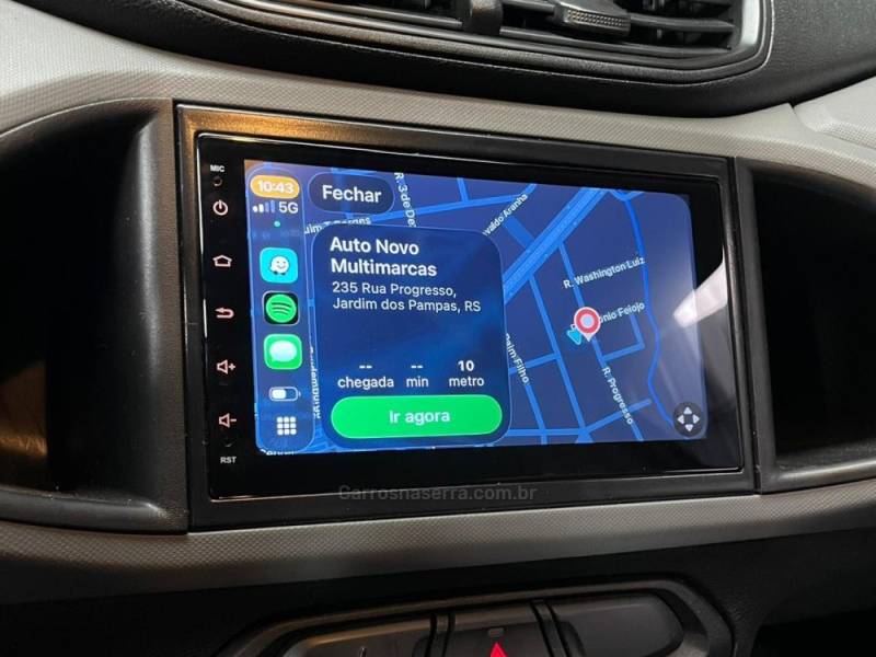 CHEVROLET - ONIX - 2018/2019 - Branca - R$ 55.990,00