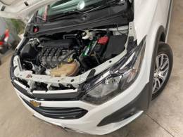 CHEVROLET - ONIX - 2018/2018 - Branca - R$ 69.990,00