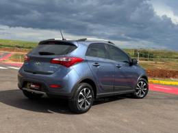 HYUNDAI - HB20X - 2015/2015 - Azul - R$ 59.990,00