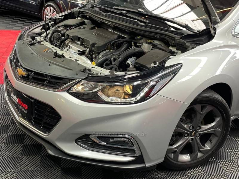 CHEVROLET - CRUZE - 2019/2019 - Prata - R$ 109.990,00