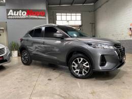 NISSAN - KICKS - 2022/2023 - Cinza - R$ 99.990,00