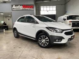 CHEVROLET - ONIX - 2018/2018 - Branca - R$ 69.990,00