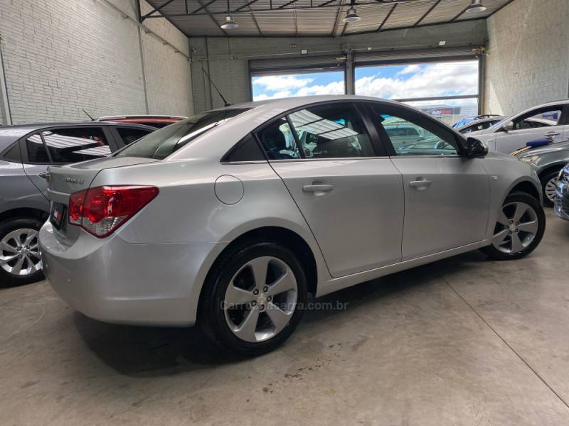 CHEVROLET - CRUZE - 2013/2013 - Prata - R$ 59.990,00