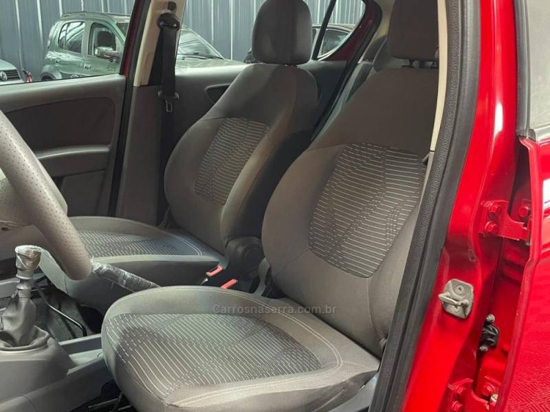 FIAT - PALIO - 2012/2013 - Vermelha - R$ 41.990,00