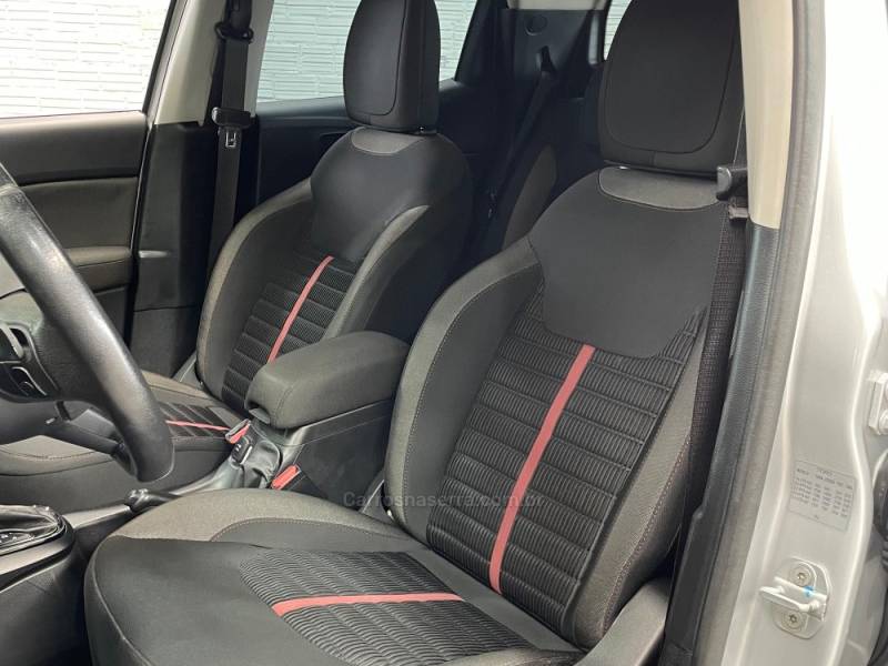 FIAT - TORO - 2018/2019 - Prata - R$ 99.990,00