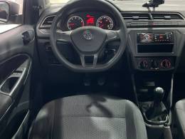 VOLKSWAGEN - VOYAGE - 2021/2022 - Prata - R$ 57.990,00