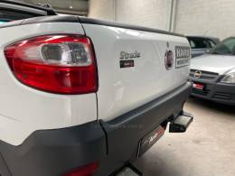 FIAT - STRADA - 2017/2018 - Branca - R$ 57.990,00