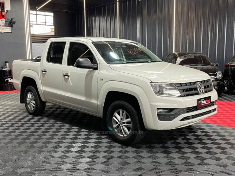 VOLKSWAGEN - AMAROK - 2019/2018 - Branca - Sob Consulta