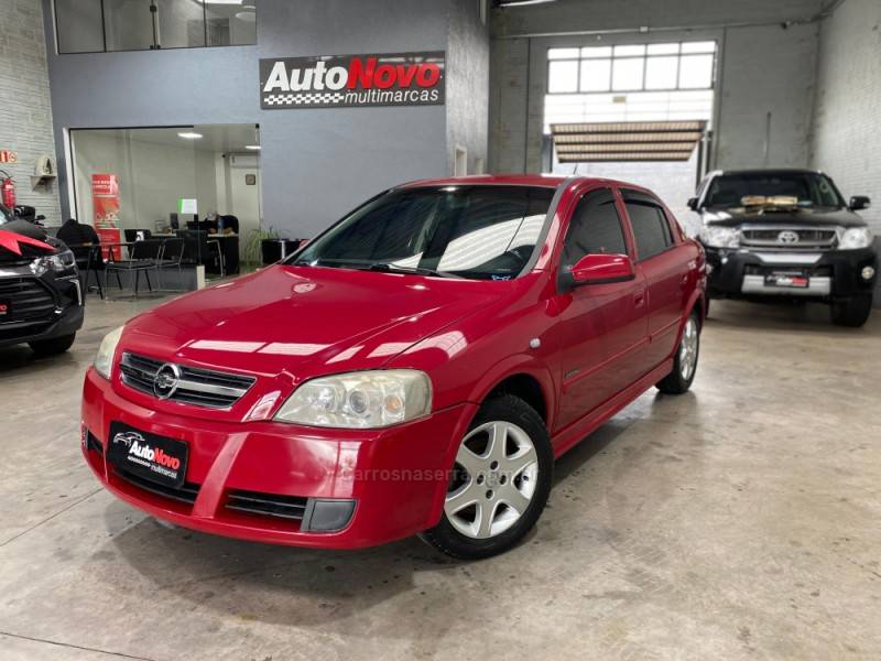 CHEVROLET - ASTRA - 2006/2007 - Vermelha - R$ 29.990,00