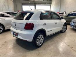 VOLKSWAGEN - GOL - 2017/2018 - Branca - R$ 47.990,00