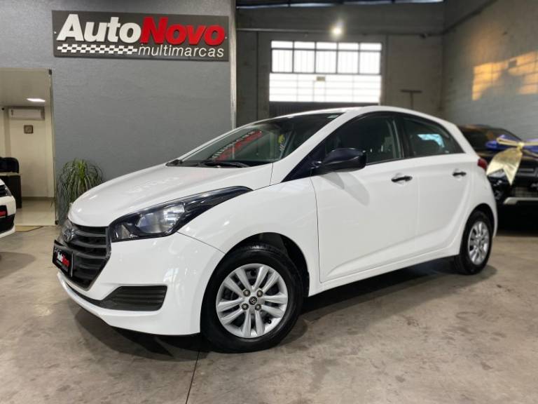 HYUNDAI - HB20 - 2017/2017 - Branca - R$ 49.990,00