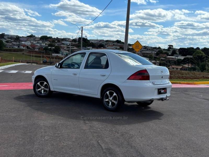 CHEVROLET - PRISMA - 2008/2008 - Branca - R$ 25.990,00