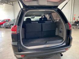 MITSUBISHI - PAJERO DAKAR - 2015/2015 - Preta - R$ 121.990,00