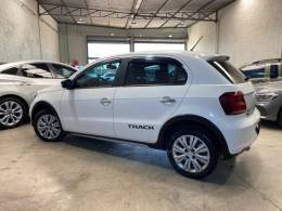 VOLKSWAGEN - GOL - 2017/2018 - Branca - R$ 47.990,00