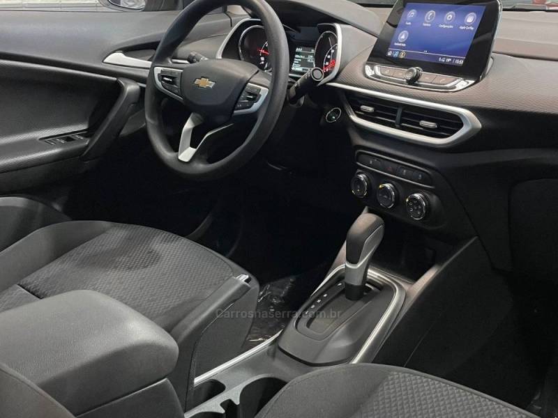 CHEVROLET - TRACKER - 2021/2021 - Prata - R$ 94.990,00