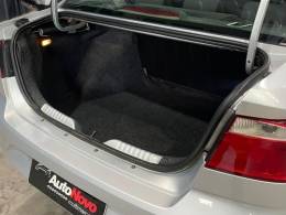 VOLKSWAGEN - VOYAGE - 2021/2022 - Prata - R$ 57.990,00