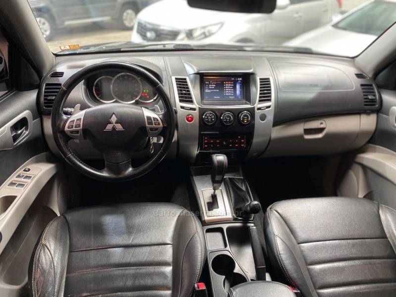 MITSUBISHI - PAJERO DAKAR - 2015/2015 - Preta - R$ 121.990,00