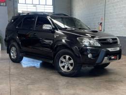 TOYOTA - HILUX SW4 - 2008/2008 - Preta - R$ 113.990,00